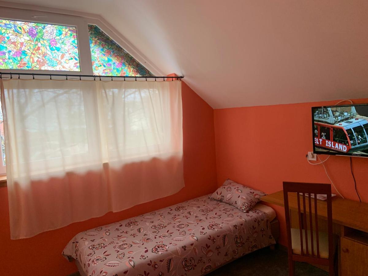 Szitakoeto Panzio Balatonfůzfő Esterno foto